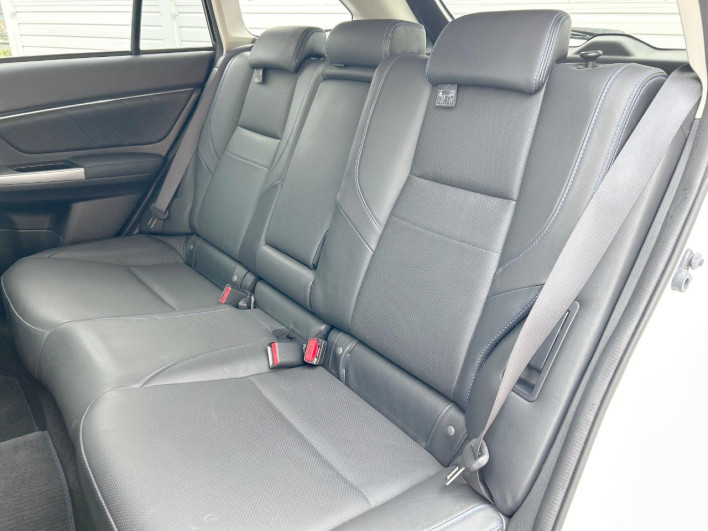 2015 Subaru Levorg DBA-VM4 (UW-6a1f9bd258ba7)[16]