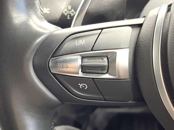 2017 BMW 1 Series DBA-1S30 (UW-6a1f9bd7a11c3)[28]