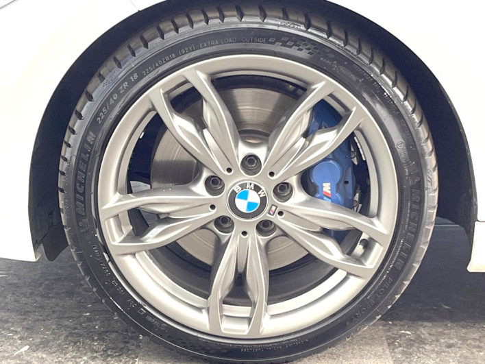 2017 BMW 1 Series DBA-1S30 (UW-6a1f9bd7a11c3)[9]