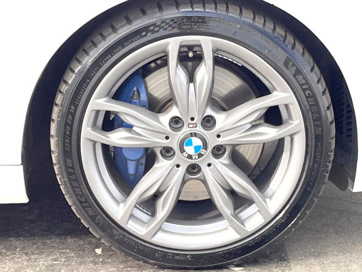 2017 BMW 1 Series DBA-1S30 (UW-6a1f9bd7a11c3)[5]