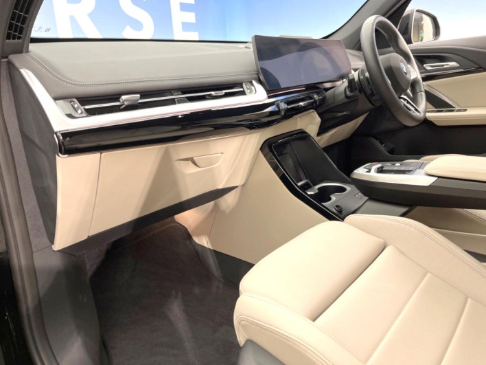 2024 BMW X1 3CA-42EG20T (UW-6a1f9bd8ca647)[10]