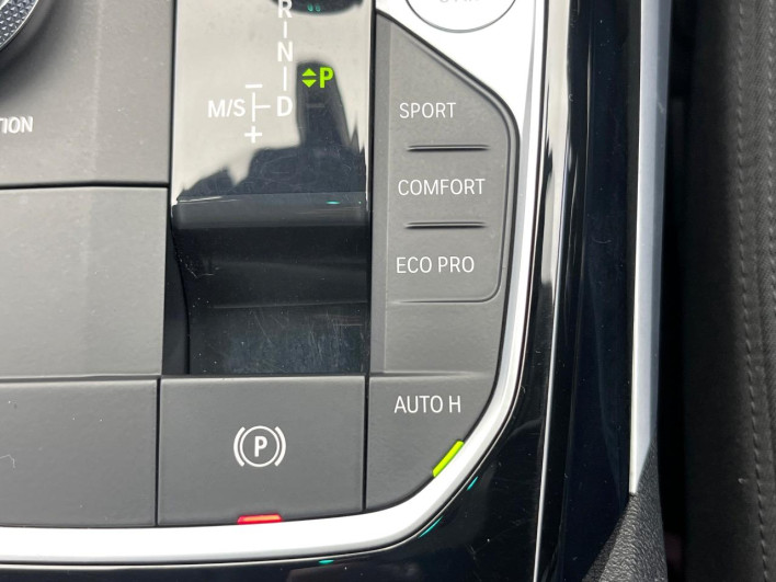 2019 BMW 3 Series 3BA-5F20 (UW-6a1f9bd99fd11)[26]