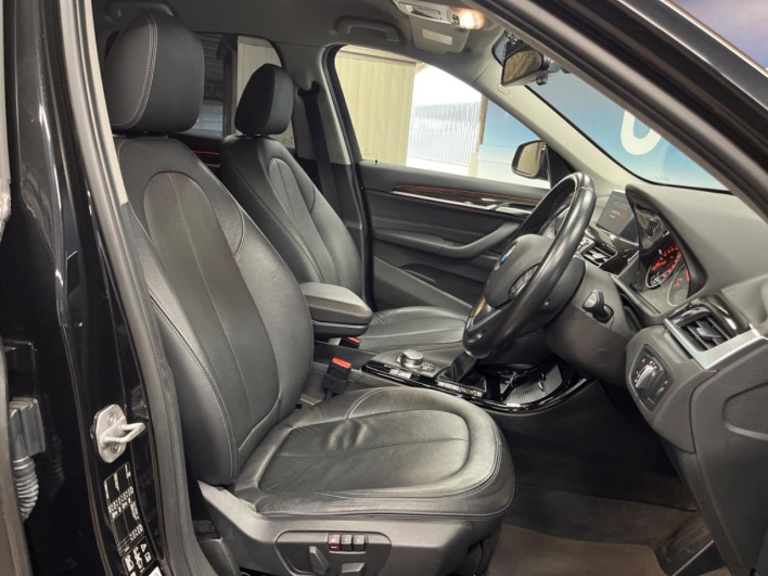2017 BMW X1 LDA-HT20 (UW-6a1f9bda94328)[27]