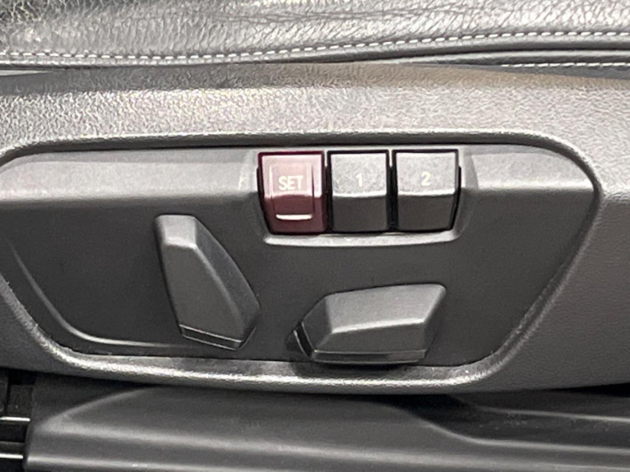 2017 BMW X1 LDA-HT20 (UW-6a1f9bda94328)[26]