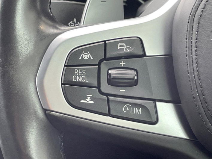 2018 BMW 5 Series DBA-JL10 (UW-6a1f9bdb0c44c)[28]