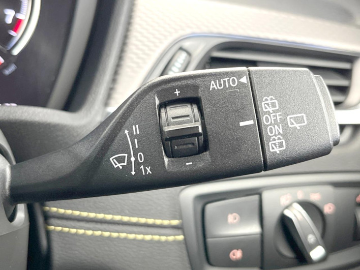 2019 BMW X2 ABA-YH20 (UW-6a1f9bdcdc5e3)[28]