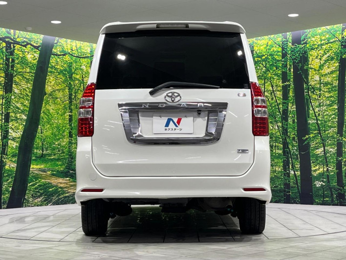 2011 Toyota Noah DBA-ZRR75W (UW-6a1f9bec26436)[11]