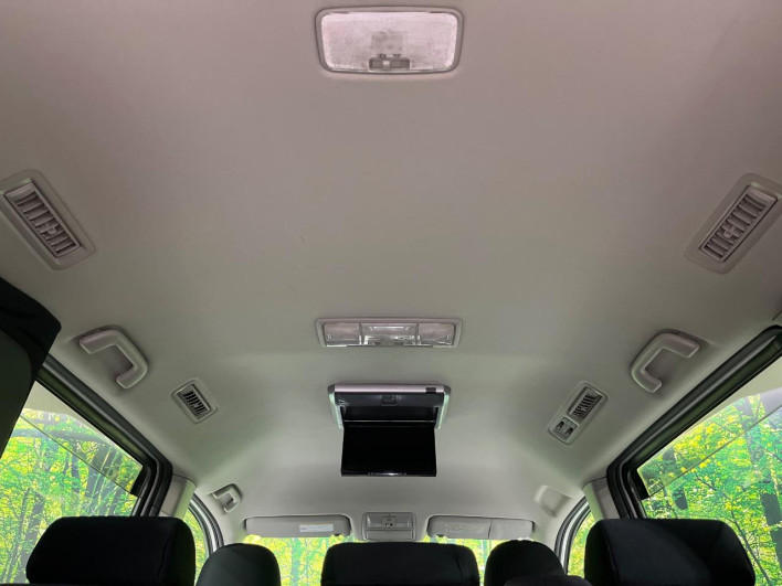 2011 Toyota Noah DBA-ZRR75W (UW-6a1f9bec26436)[20]