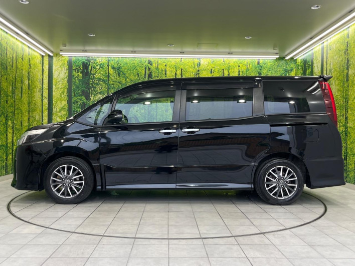 2017 Toyota Noah DBA-ZRR80W (UW-6a1f9bee592db)[24]