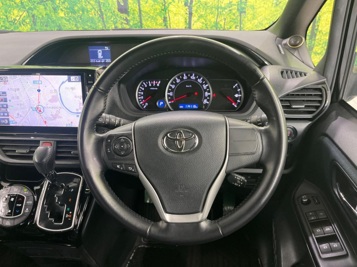 2017 Toyota Noah DBA-ZRR80W (UW-6a1f9bee592db)[29]