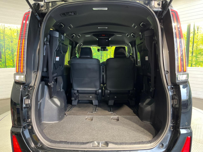 2020 Toyota Noah DBA-ZRR80W (UW-6a1f9bf2ce196)[29]