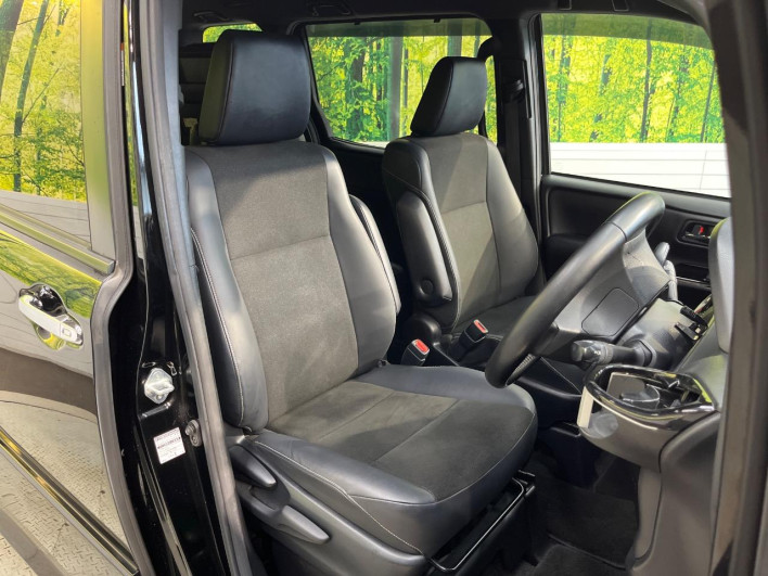 2020 Toyota Noah DBA-ZRR80W (UW-6a1f9bf2ce196)[15]