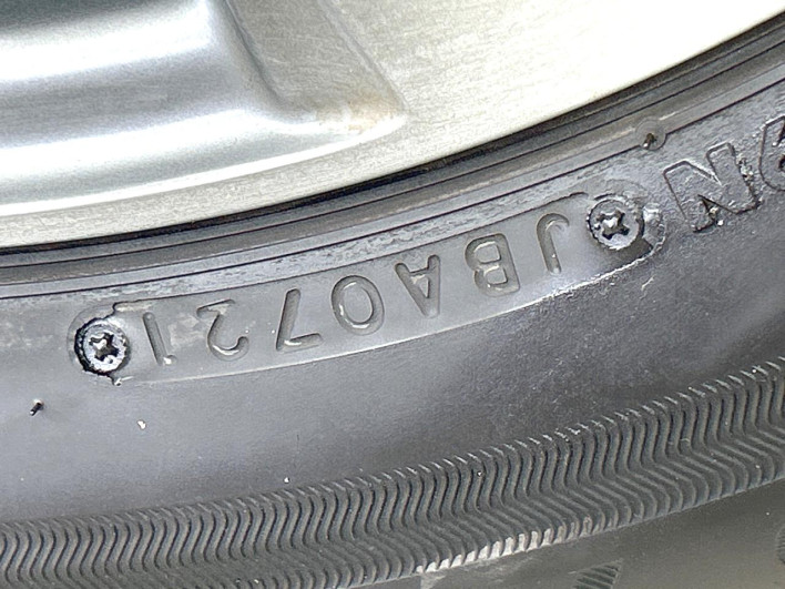 2010 Toyota Prius DAA-ZVW30 (UW-6a1f9c002ffb7)[16]