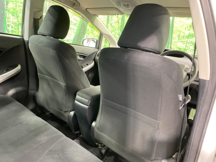 2013 Toyota Prius DAA-ZVW30 (UW-6a1f9c01b2ae8)[18]