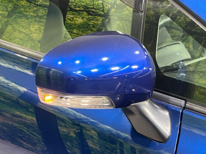 2012 Toyota Prius α DAA-ZVW41W (UW-6a1f9c02f2785)[12]
