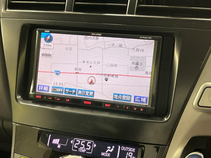 2012 Toyota Prius α DAA-ZVW41W (UW-6a1f9c02f2785)[11]