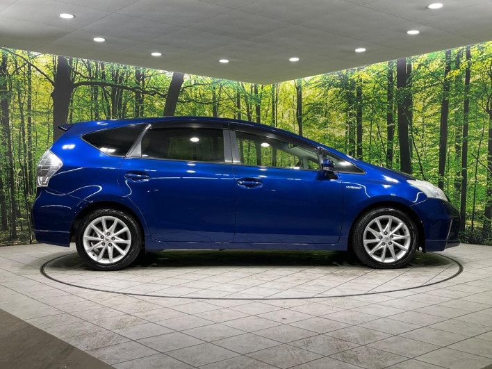 2012 Toyota Prius α DAA-ZVW41W (UW-6a1f9c02f2785)[20]