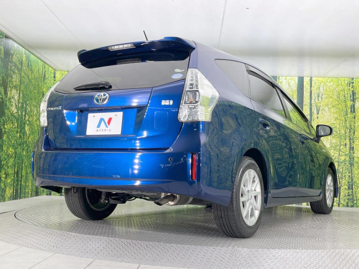 2012 Toyota Prius α DAA-ZVW41W (UW-6a1f9c0307733)[17]