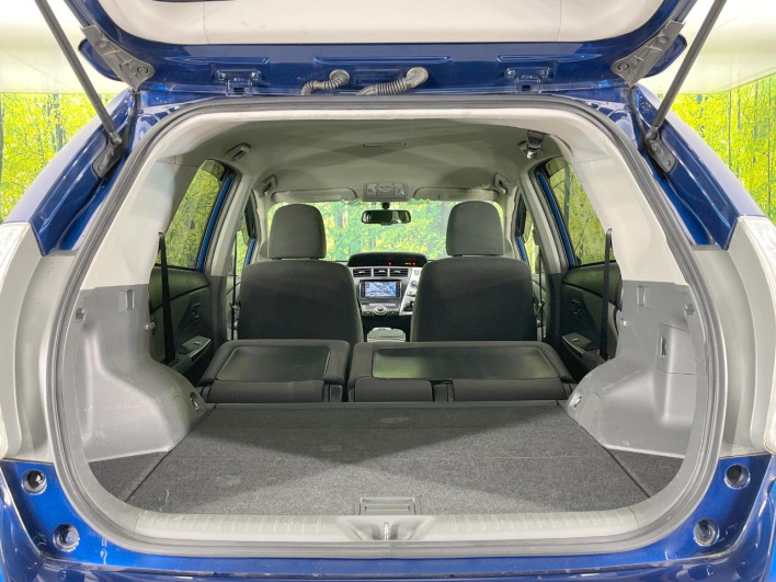 2012 Toyota Prius α DAA-ZVW41W (UW-6a1f9c0307733)[29]