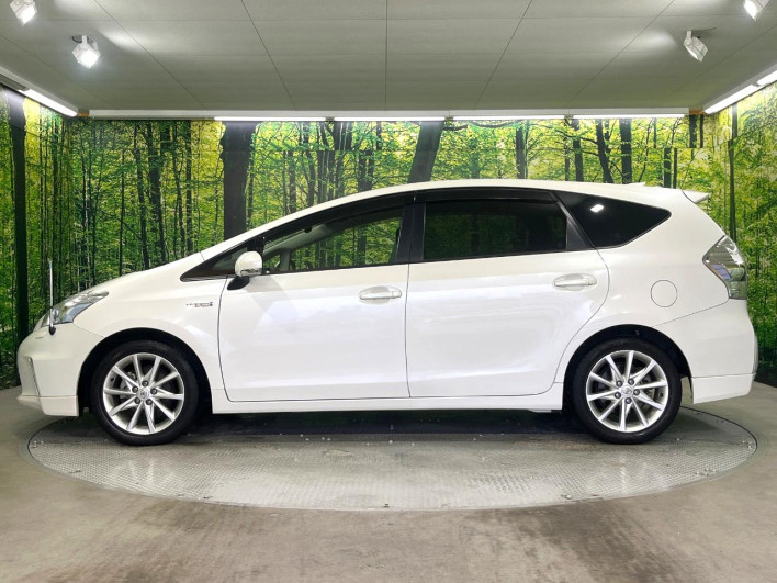 2013 Toyota Prius α DAA-ZVW41W (UW-6a1f9c0400997)[10]