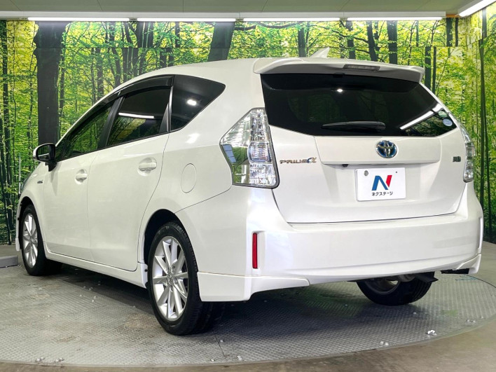 2013 Toyota Prius α DAA-ZVW41W (UW-6a1f9c0400997)[9]