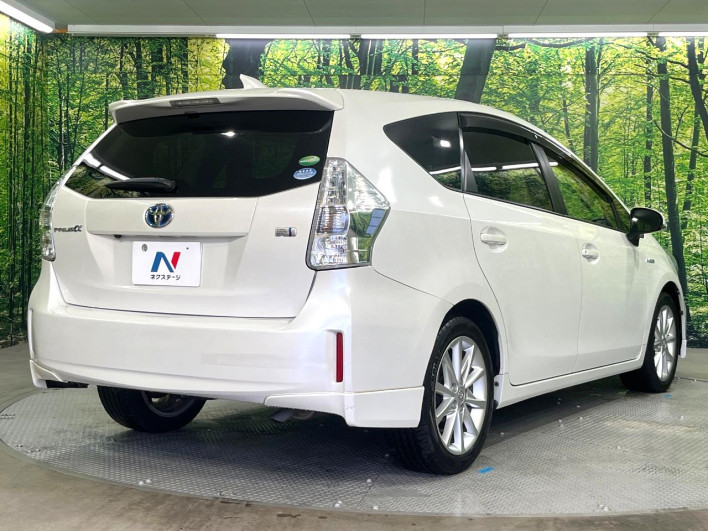 2013 Toyota Prius α DAA-ZVW41W (UW-6a1f9c0400997)[7]