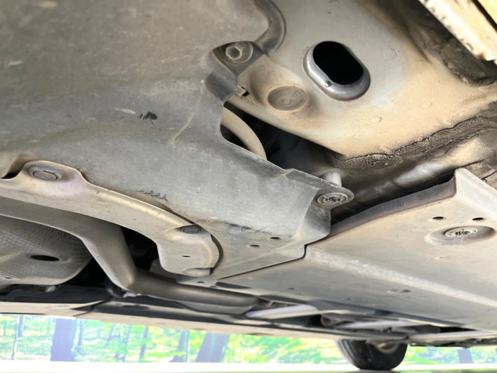 2016 Toyota Prius DAA-ZVW50 (UW-6a1f9c0536c23)[27]