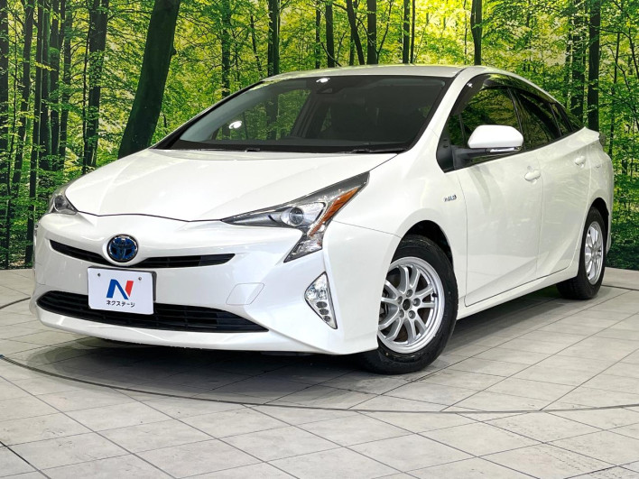 2016 Toyota Prius DAA-ZVW50 (UW-6a1f9c0536c23)[0]