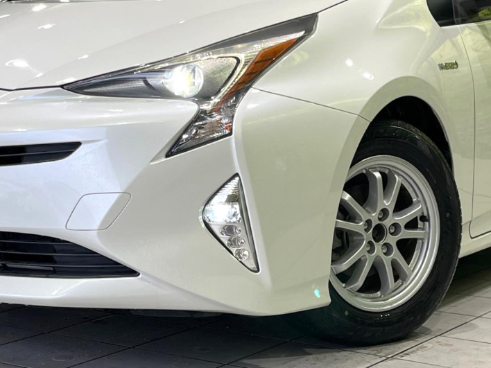 2016 Toyota Prius DAA-ZVW50 (UW-6a1f9c0536c23)[9]