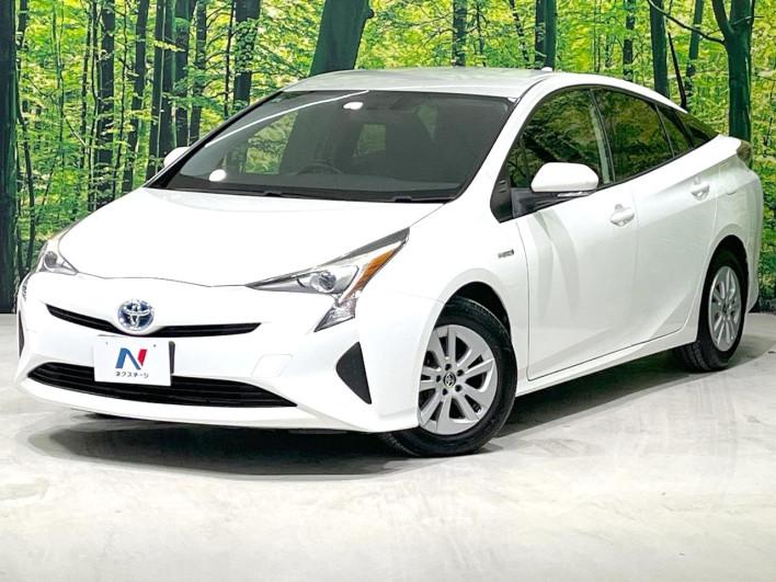 2016 Toyota Prius DAA-ZVW50 (UW-6a1f9c073dbd1)[0]