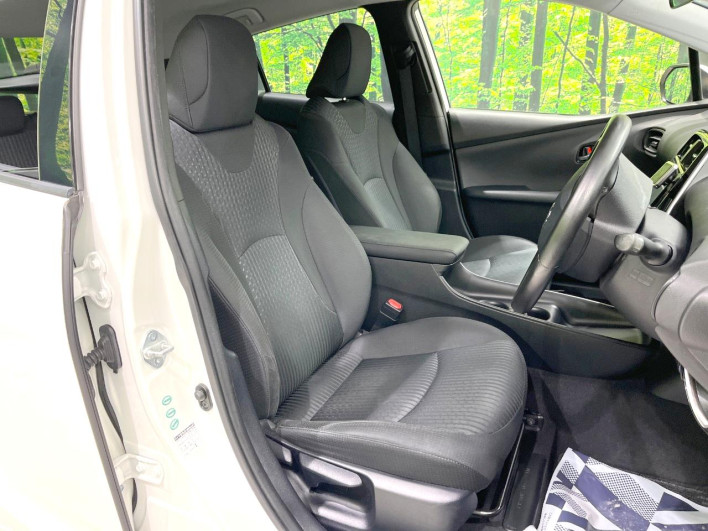 2016 Toyota Prius DAA-ZVW50 (UW-6a1f9c073dbd1)[18]