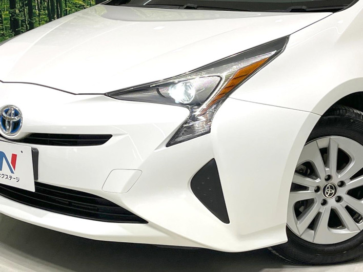 2016 Toyota Prius DAA-ZVW50 (UW-6a1f9c073dbd1)[9]