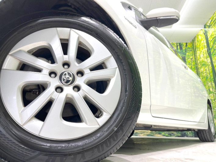 2016 Toyota Prius DAA-ZVW50 (UW-6a1f9c073dbd1)[10]