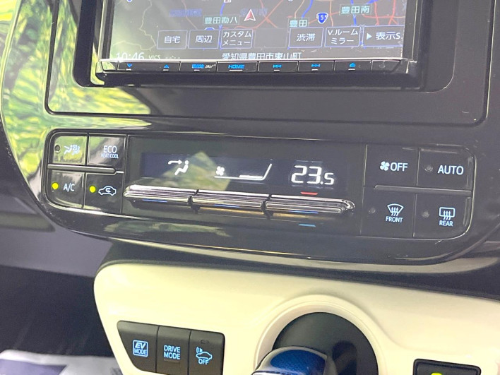 2016 Toyota Prius DAA-ZVW50 (UW-6a1f9c073dbd1)[28]