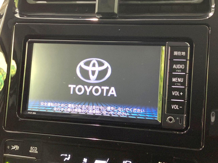 2017 Toyota Prius DAA-ZVW50 (UW-6a1f9c08770ea)[4]