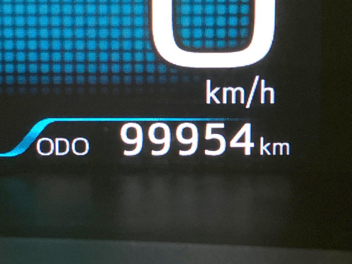 2017 Toyota Prius DAA-ZVW50 (UW-6a1f9c08770ea)[2]