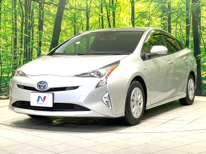 2017 Toyota Prius DAA-ZVW50 (UW-6a1f9c08770ea)[16]