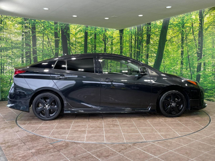 2022 Toyota Prius 6AA-ZVW51 (UW-6a1f9c0ba4b7a)[22]