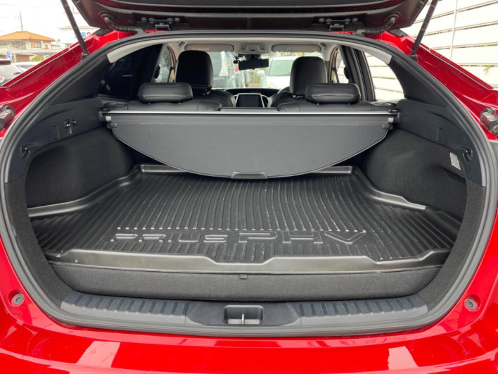2017 Toyota Prius PHV DLA-ZVW52 (UW-6a1f9c0d5da08)[20]