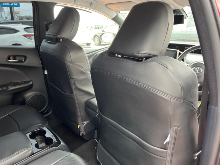 2017 Toyota Prius PHV DLA-ZVW52 (UW-6a1f9c0d5da08)[25]