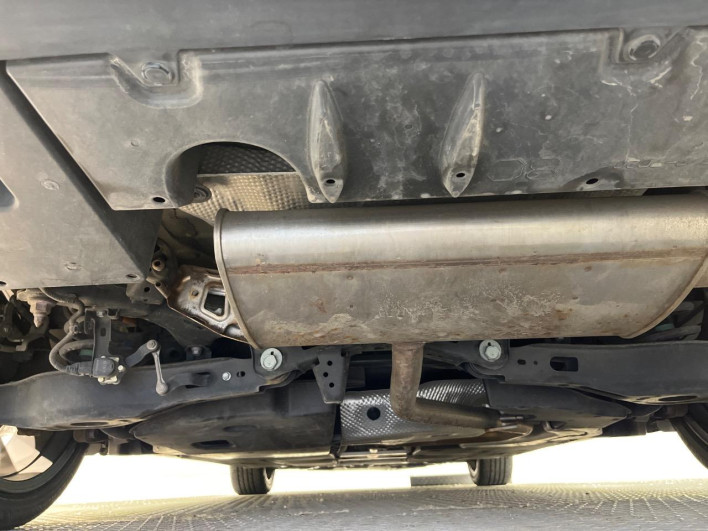 2018 Toyota Prius PHV DLA-ZVW52 (UW-6a1f9c0d9b45e)[23]