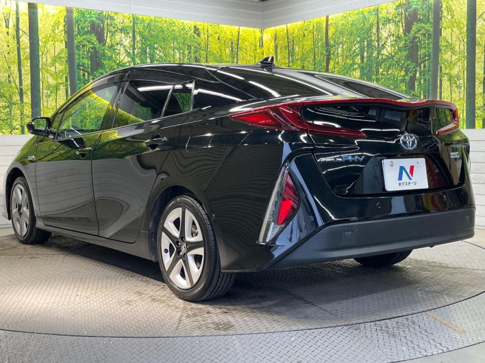 2018 Toyota Prius PHV DLA-ZVW52 (UW-6a1f9c0d9b45e)[16]