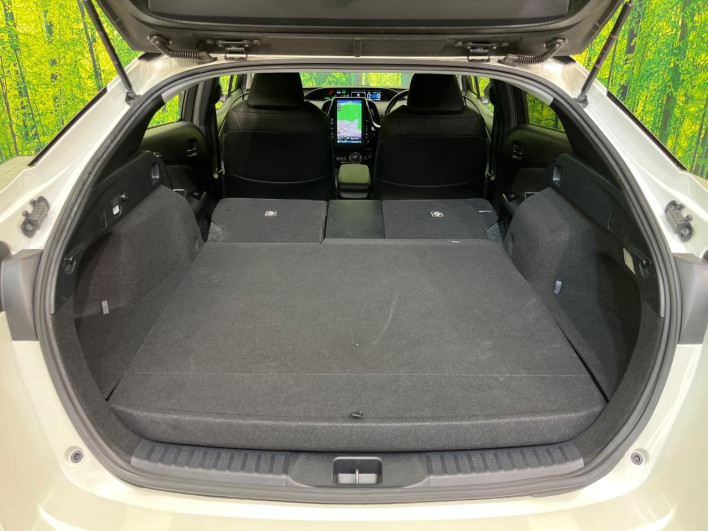 2018 Toyota Prius PHV DLA-ZVW52 (UW-6a1f9c0e0633f)[27]