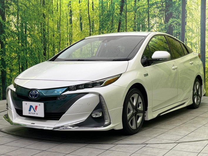 2018 Toyota Prius PHV DLA-ZVW52 (UW-6a1f9c0e0633f)[4]