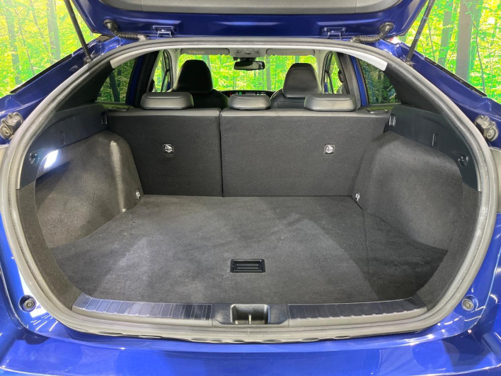 2016 Toyota Prius DAA-ZVW55 (UW-6a1f9c0fb12f0)[20]