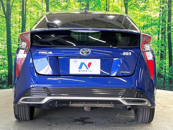 2016 Toyota Prius DAA-ZVW55 (UW-6a1f9c0fb12f0)[25]