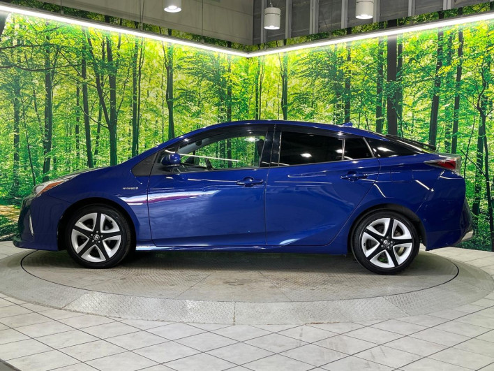 2016 Toyota Prius DAA-ZVW55 (UW-6a1f9c0fb12f0)[27]