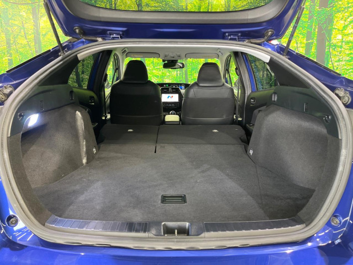 2016 Toyota Prius DAA-ZVW55 (UW-6a1f9c0fb12f0)[23]