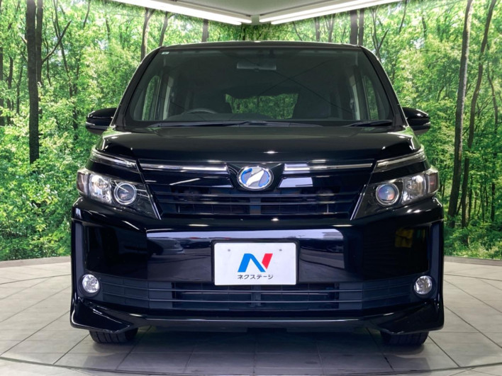 2014 Toyota Voxy DAA-ZWR80G (UW-6a1f9c13b4ca4)[7]