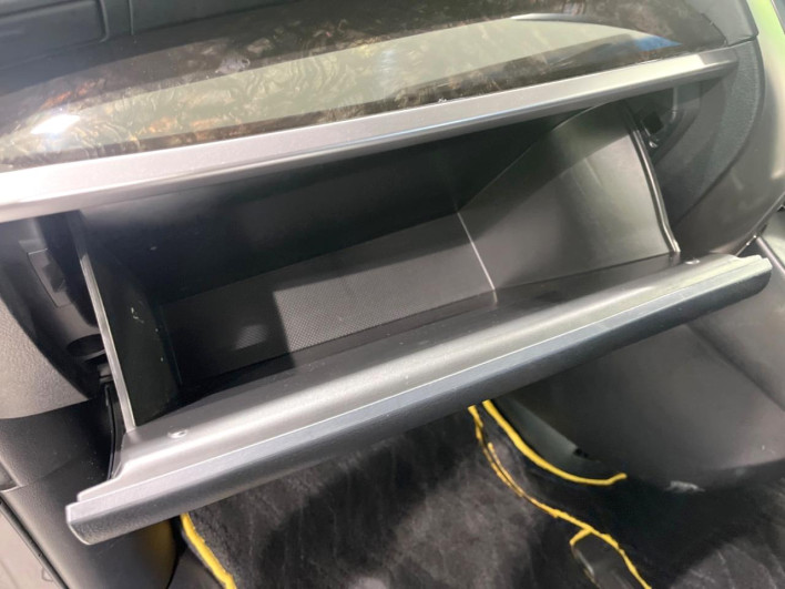 2016 Toyota Vellfire DBA-AGH30W (UW-6a20eb987fcde)[4]